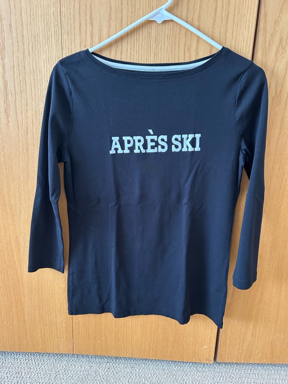 Après Ski Talbots shirt ⛷️⛷️ Size small. 3/4 sleeves. Great condition, very cute